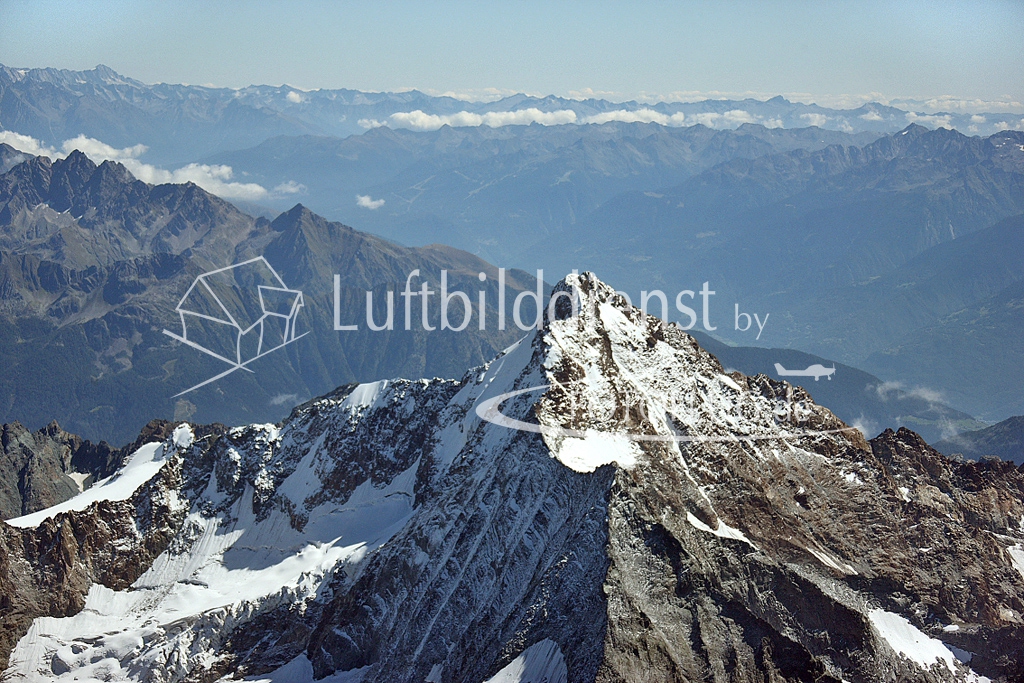 08_18325 09.09.2008 Luftbild Alpen
