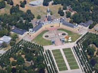 15k2_9864 10.07.2015 Luftbild Schloss Karlsruhe