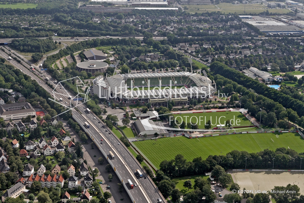 06_11882 31.08.2006 Luftbild Leverkusen