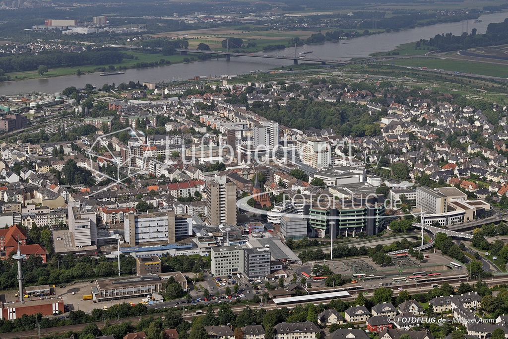 06_11887 31.08.2006 Luftbild Leverkusen