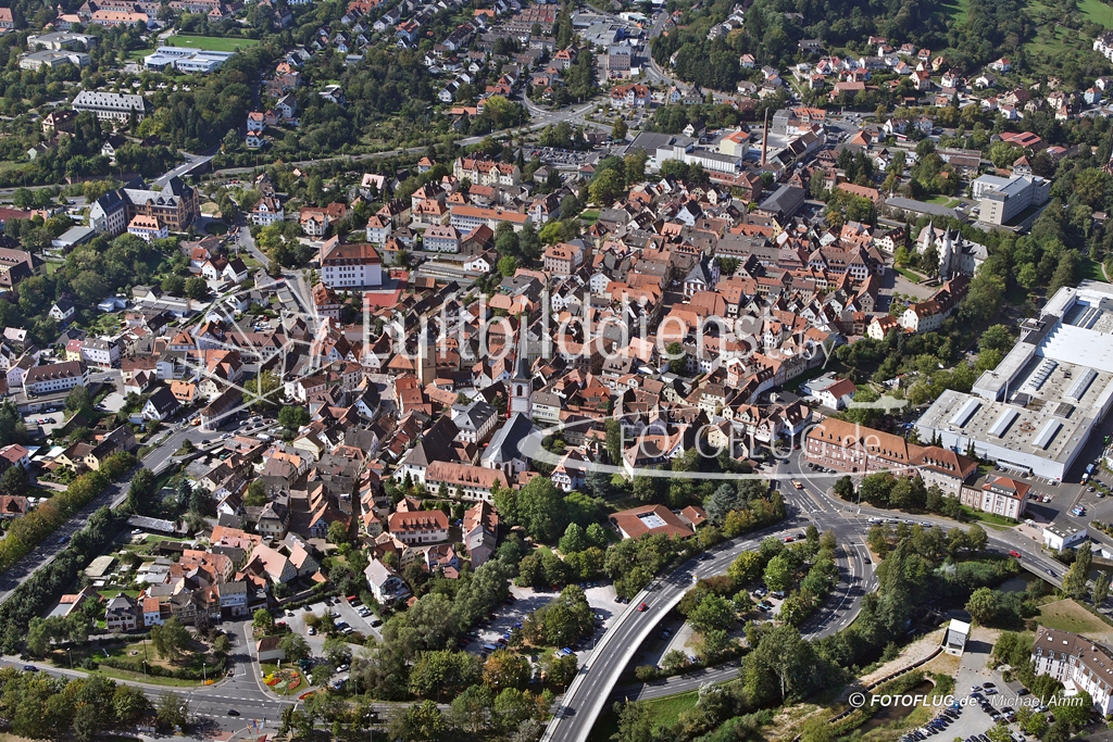 06_14943 21.09.2005 Luftbild Lohr am Main