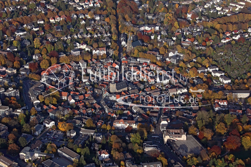 12K2_5555 22.10.2012 Luftbild Remscheid-Lennep