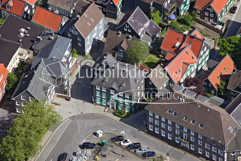 2014_05_25 Luftbild Remscheid-Lennep 14k2_0811