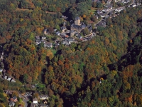 2016_10_16 Luftbild Schloss Burg 16k3_10033