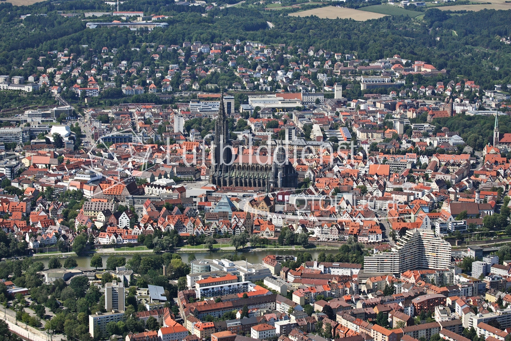 07_15383 26.07.2007 Luftbild Ulm