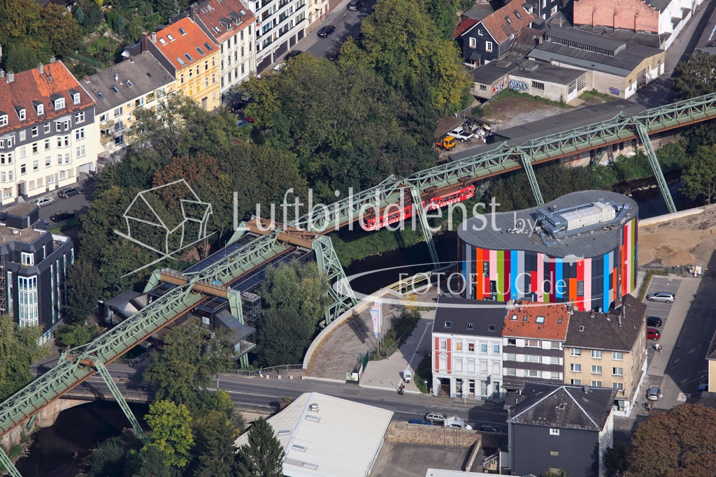 14_29692 28.09.2014 Luftbild Wuppertal Schwebebahn Loher Bruecke