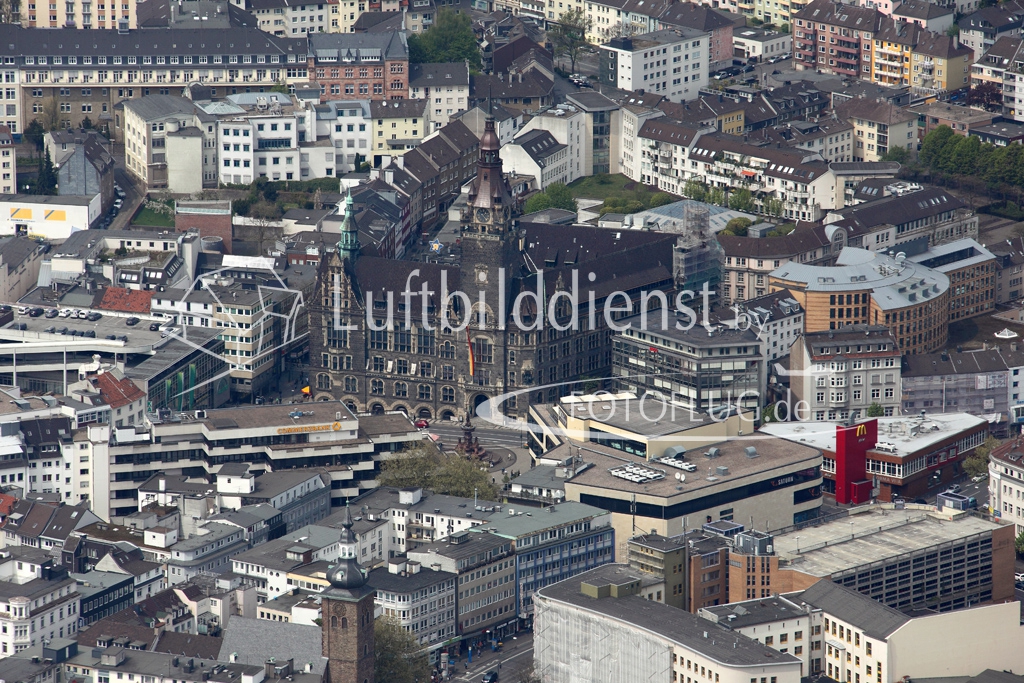 15k2_08031 02.05.2015 Luftbild Wuppertal Elberfeld