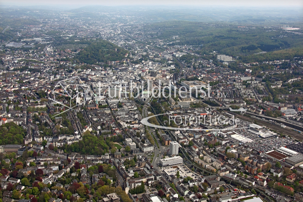 15k2_08050 02.05.2015 Luftbild Wuppertal