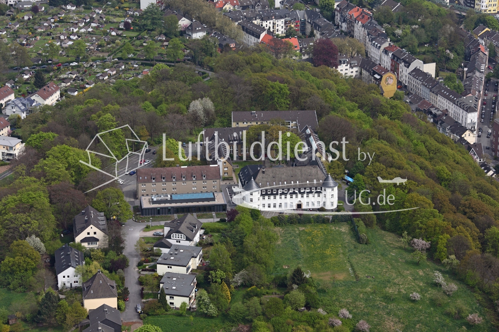15k2_08120 02.05.2015 Luftbild Wuppertal Voelkerkundemuseum