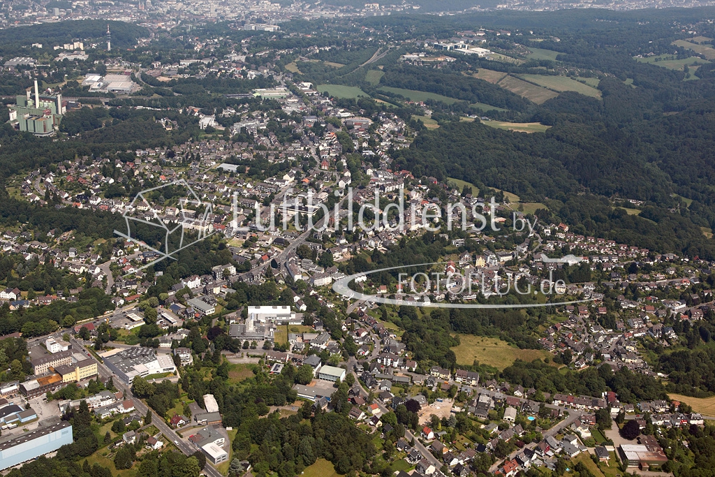 2015_07_04 Luftbild Wuppertal Cronenberg Hahnerberg 15k2_6836