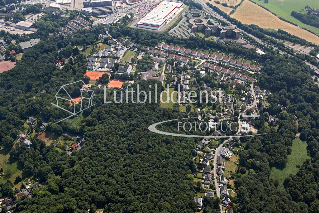 2015_07_04 Luftbild Wuppertal Lichtscheid Toelleturm 15k2_6788