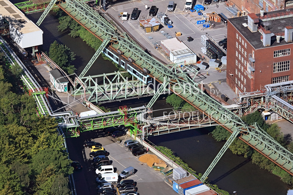 2016_08_24 Luftbild Wuppertal Schwebebahn 16k3_7667
