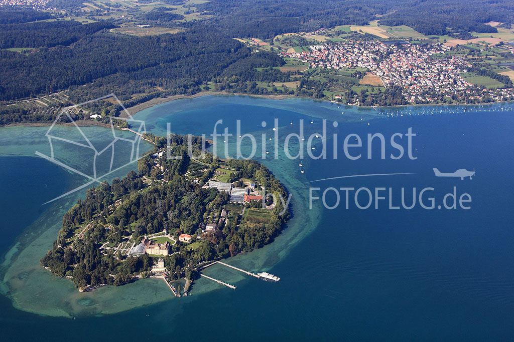 12_36469 08.09.2012 Luftbild Insel Mainau