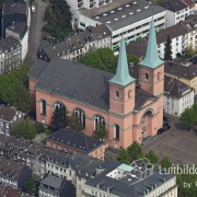 15k2_08053 02.05.2015 Luftbild Wuppertal Laurentius-Kirche
