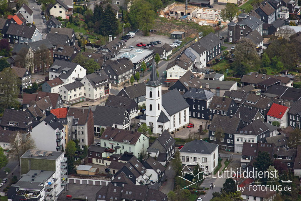 15k2_08074 02.05.2015 Luftbild Ennepetal Voerde
