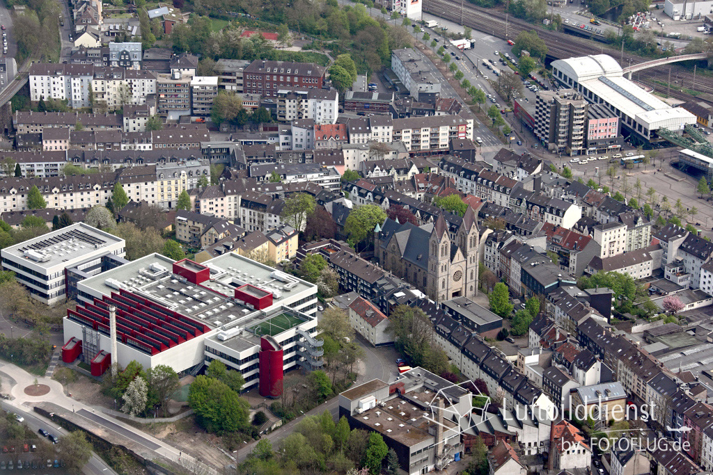 15k2_08256 02.05.2015 Luftbild Wuppertal Oberbarmen