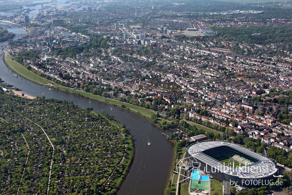 15k2_08413 15.05.2015 Luftbild Bremen Stadion