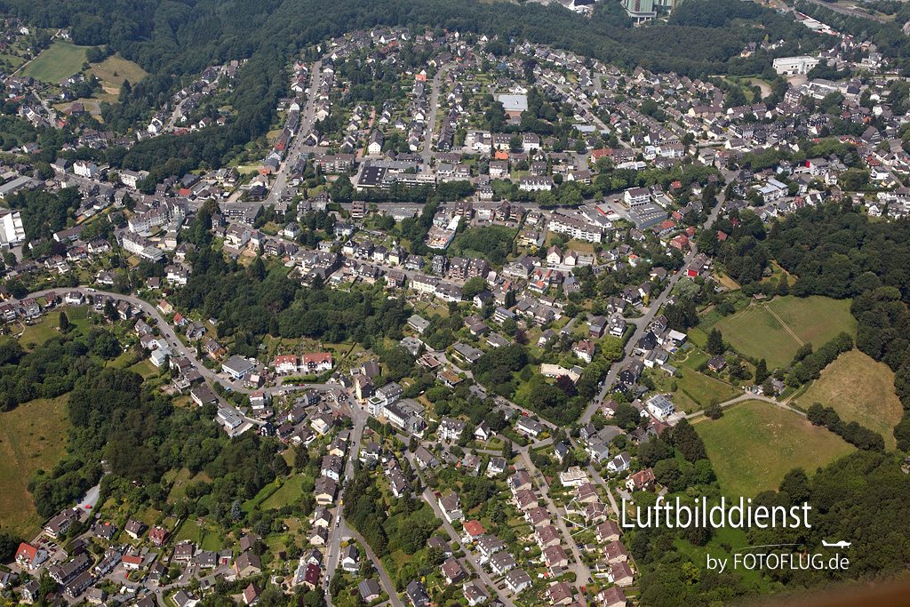 2015_07_04 Luftbild Wuppertal Cronenberg Hahnerberg 15k2_6880